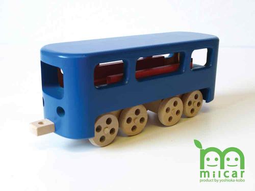 Milcar-train-blue